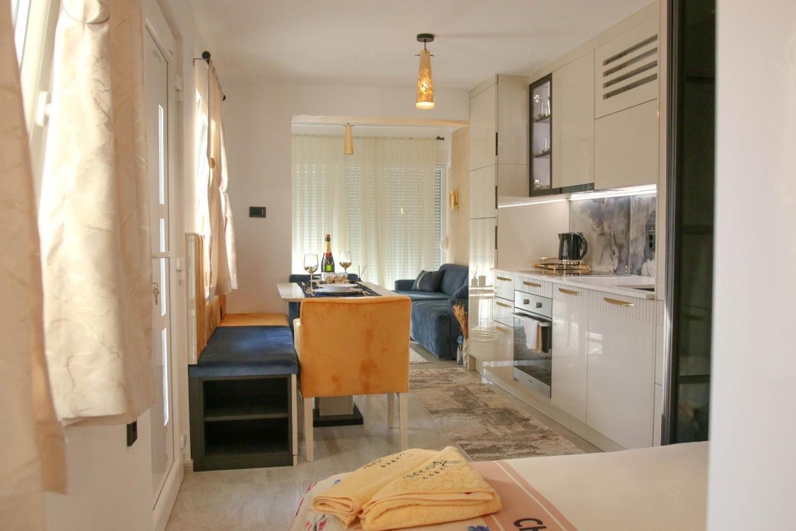 Apartamento Porta Aurea Nasice Exterior foto